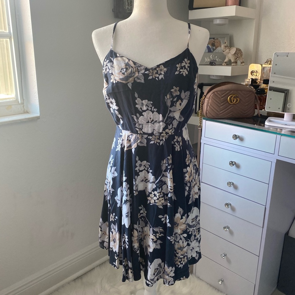 **MAKE AN OFFER**